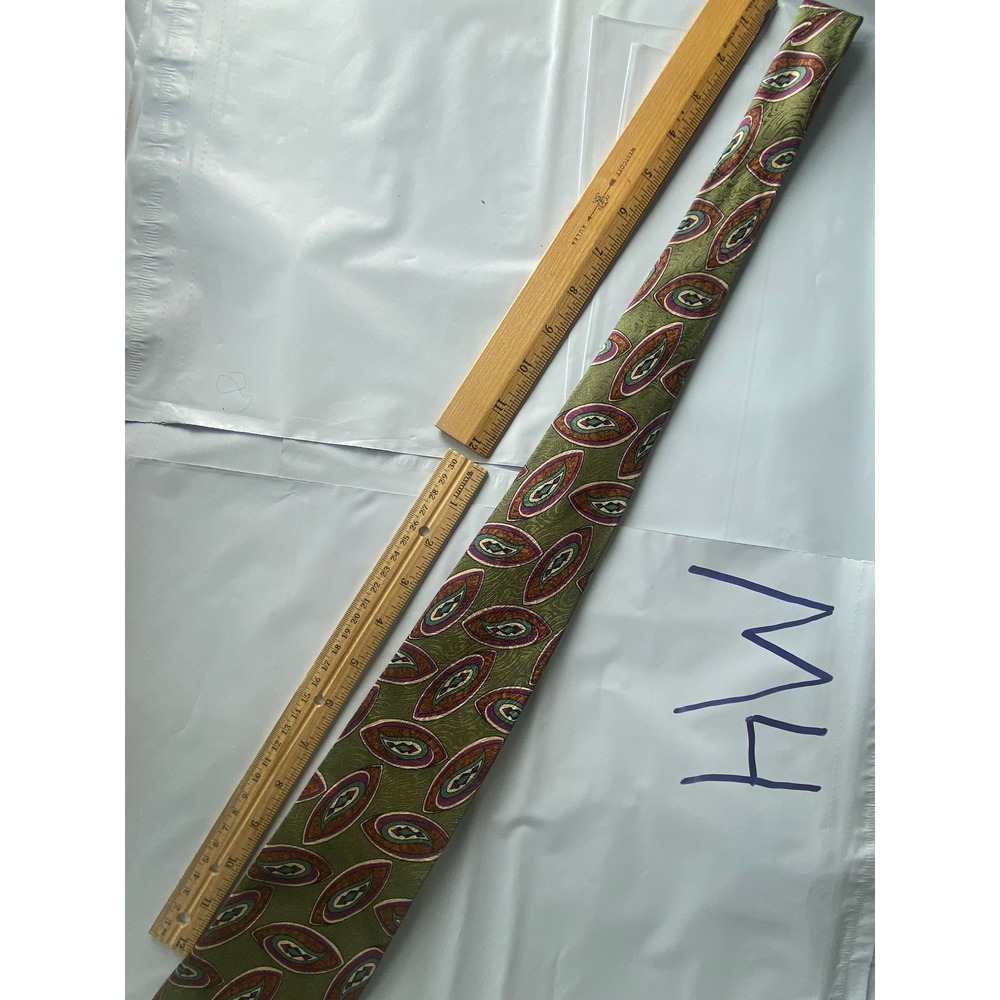 Mens Green Paisley Silk Necktie‎